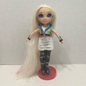 RAINBOW HIGH Doll Amaya Raine doll toy